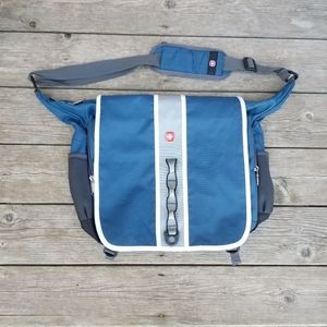 Swiss Gear Blue Messenger Bag